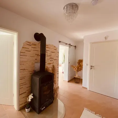 Ferienwohnung Elisa Apartmán Tiefenbach (Passau)